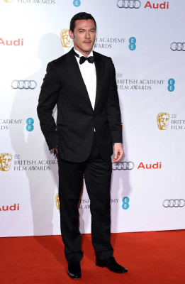 Luke Evans pic #772014