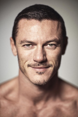 Luke Evans pic #785276
