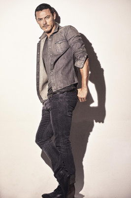 Luke Evans pic #784732