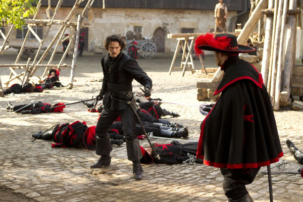 Luke Evans pic #694689