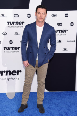Luke Evans pic #937000