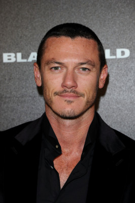 Luke Evans pic #702627