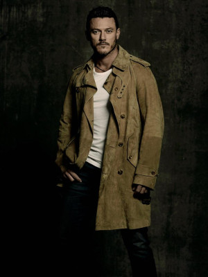 Luke Evans pic #913748