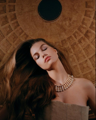 Luna Bijl pic #1239375