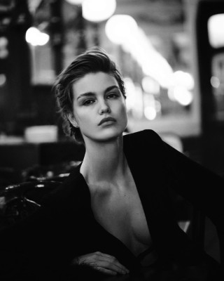 Luna Bijl pic #1249233