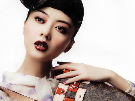 photo 16 in Lynn Hung gallery [id629421] 2013-09-02 00:00:00