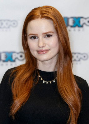 photo 22 in Madelaine Petsch gallery [id1112815] 2019-03-06 00:00:00