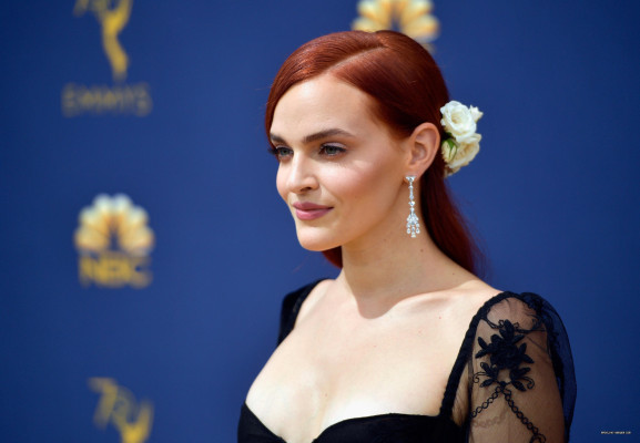 Madeline Brewer pic #1076737