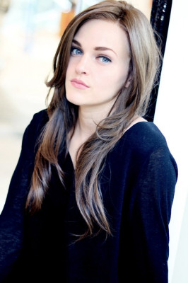 Madeline Brewer pic #1076734