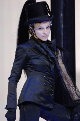photo 4 in Madonna gallery [id184725] 2009-09-28 00:00:00