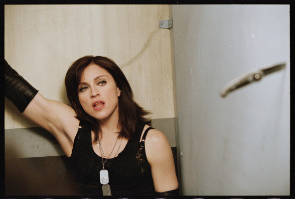 Madonna pic #105036
