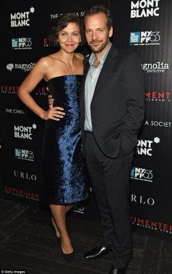 photo 15 in Maggie Gyllenhaal gallery [id802383] 2015-10-12 00:00:00