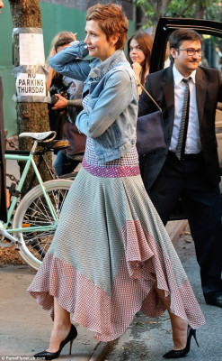 photo 7 in Maggie Gyllenhaal gallery [id708723] 2014-06-17 00:00:00