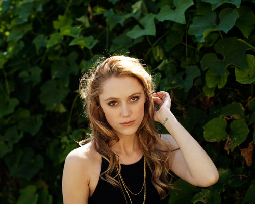 Maika Monroe pic #900460