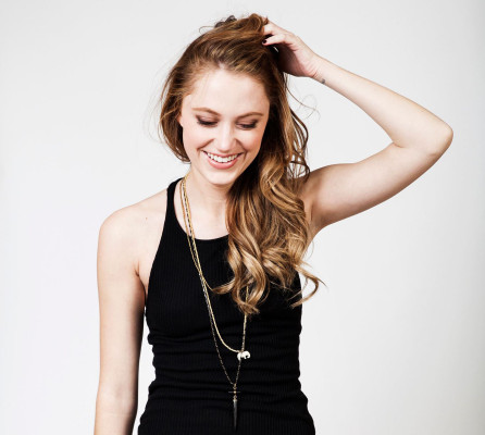 Maika Monroe pic #900463