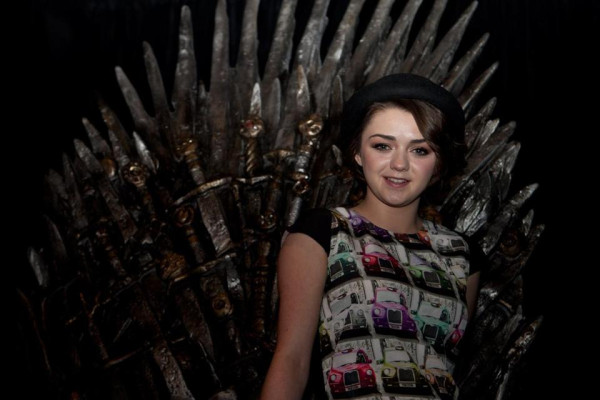 Maisie Williams pic #711125