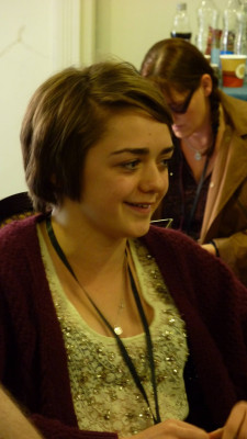 Maisie Williams pic #711052
