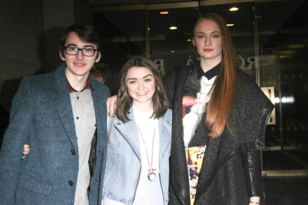 Maisie Williams pic #709396