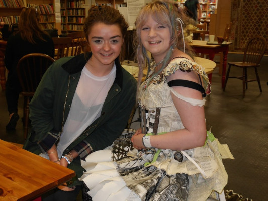 Maisie Williams pic #706960