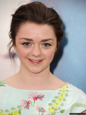 Maisie Williams pic #710765