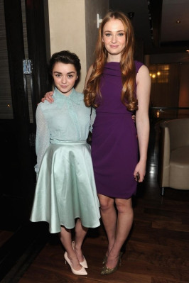 photo 28 in Maisie Williams gallery [id710146] 2014-06-20 00:00:00