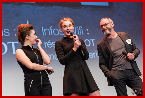 Maisie Williams pic #709440
