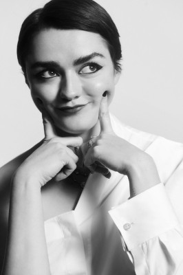 Maisie Williams pic #1346374
