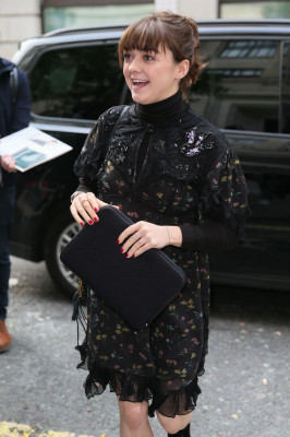 photo 9 in Maisie Williams gallery [id1070734] 2018-09-30 00:00:00