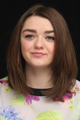 Maisie Williams pic #709759