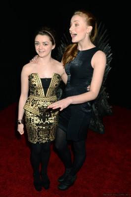 Maisie Williams pic #710705