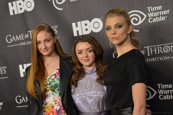 Maisie Williams pic #710375