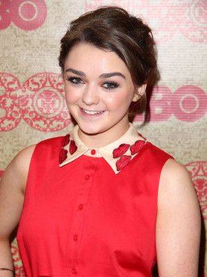 Maisie Williams pic #709413