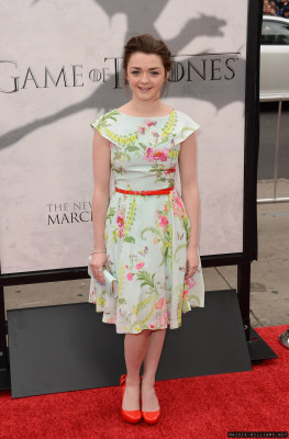 Maisie Williams pic #710766