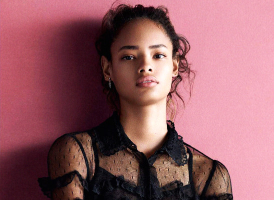 Malaika Firth pic #1180988