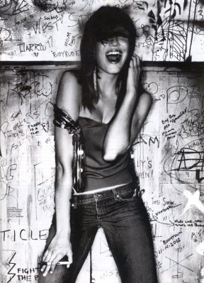 Mandy Moore pic #59403