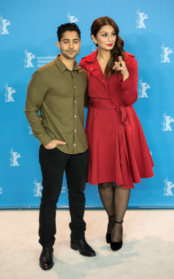 Manish Dayal pic #1211414