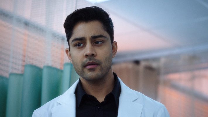Manish Dayal pic #1242519