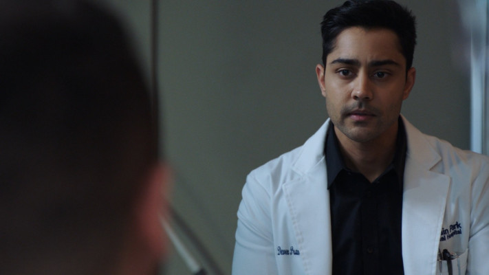 Manish Dayal pic #1242518