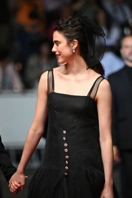 photo 19 in Margaret Qualley gallery [id1305078] 2022-07-11 00:00:00