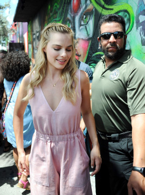 Margot Robbie pic #872029