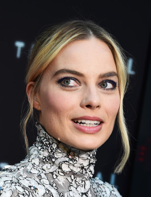 Margot Robbie pic #1035859