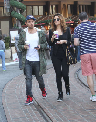 Maria Menounos pic #750842