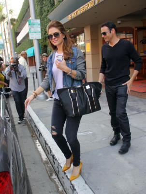 Maria Menounos pic #691750