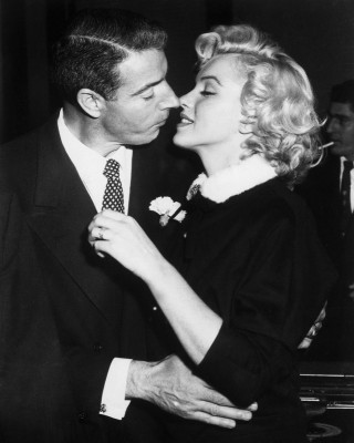 Marilyn Monroe pic #281039