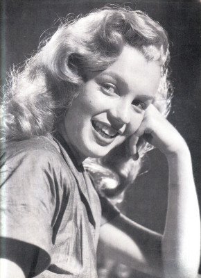 Marilyn Monroe pic #249448