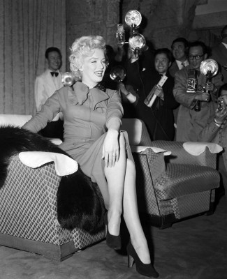 photo 20 in Marilyn Monroe gallery [id198504] 2009-11-11 00:00:00