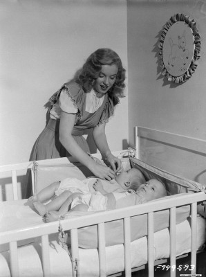 Marilyn Monroe pic #213365
