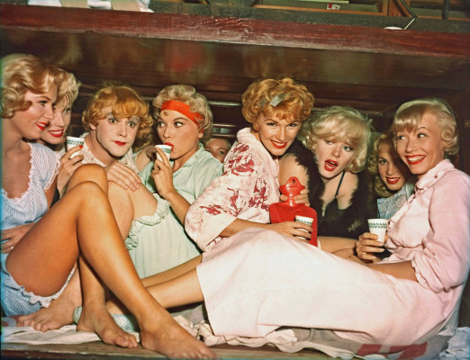 Marilyn Monroe pic #269450