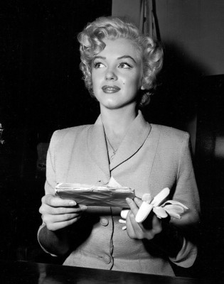 Marilyn Monroe pic #421817