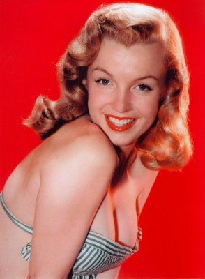 Marilyn Monroe pic #420363
